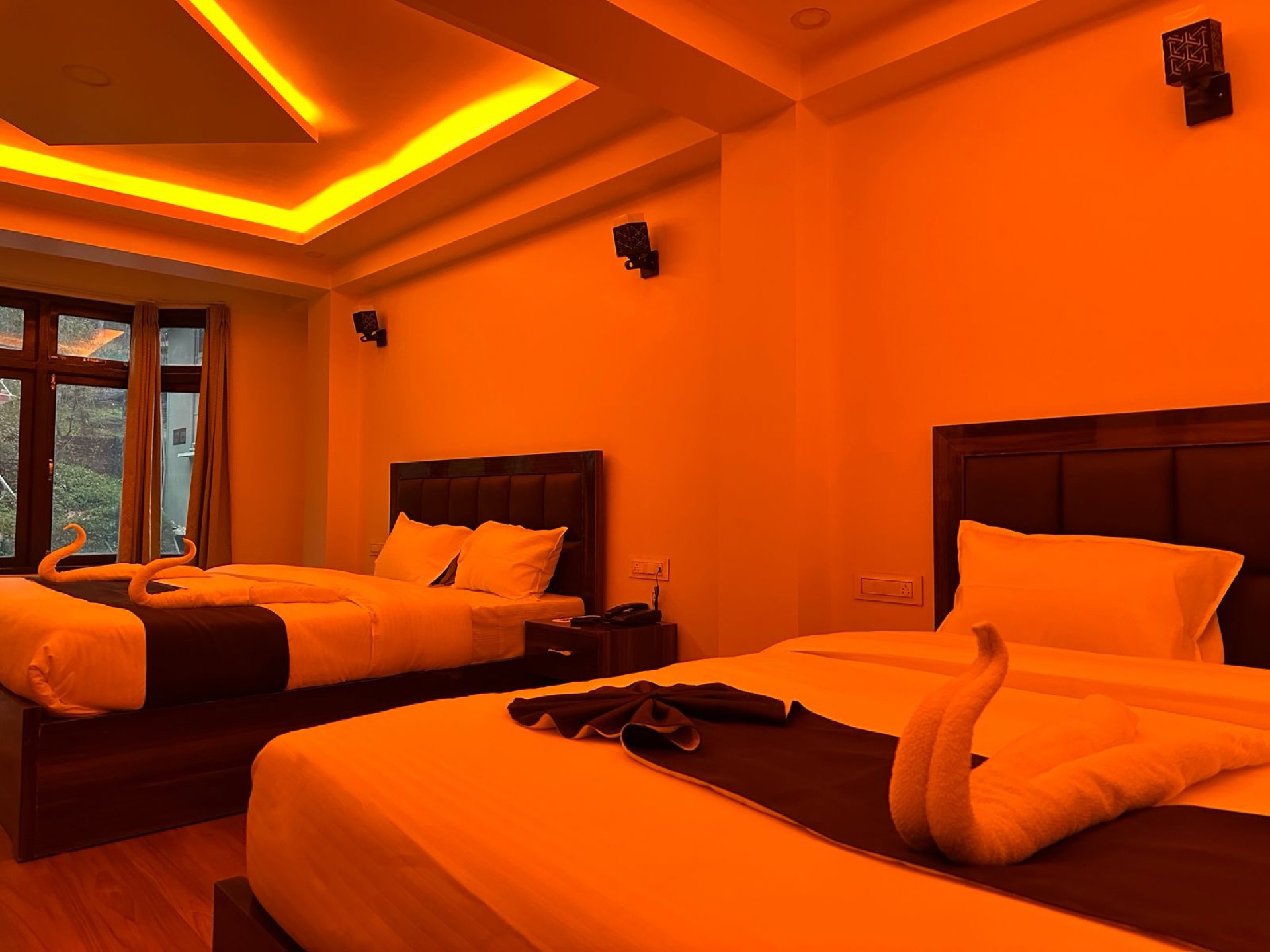 Super Deluxe Family room